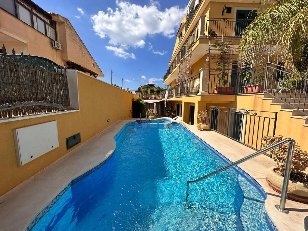 Villa Magda - Private Pool 22 Pax Marina di Ragusa