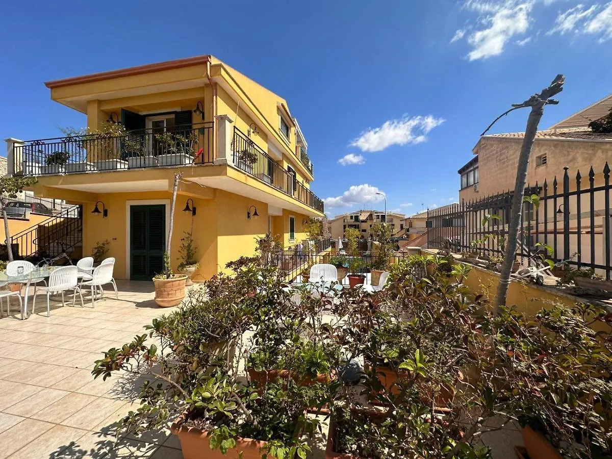 Villa Magda - Private Pool 22 Pax Marina di Ragusa Italy